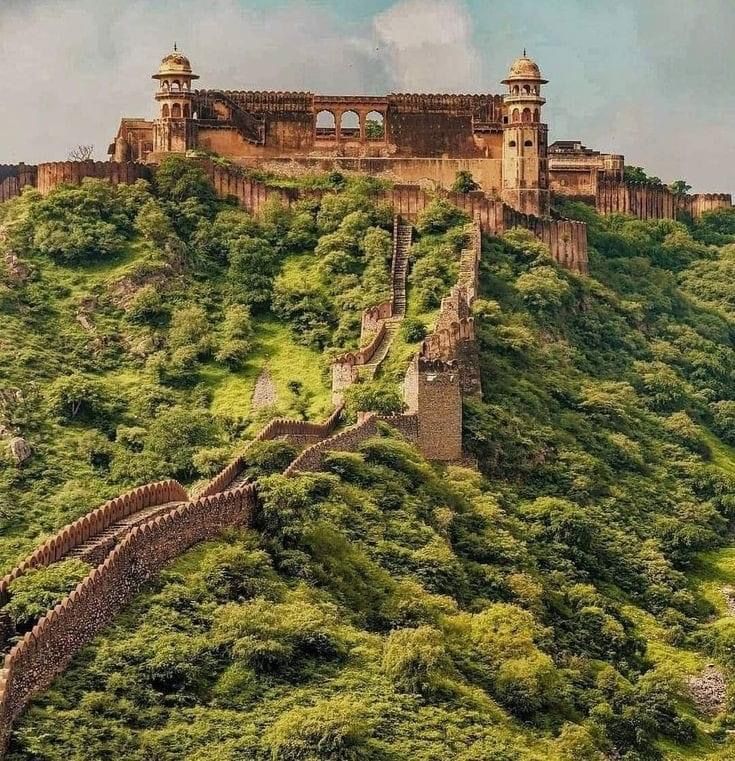 Agra → Jaipur – Viaje a la Ciudad Rosa