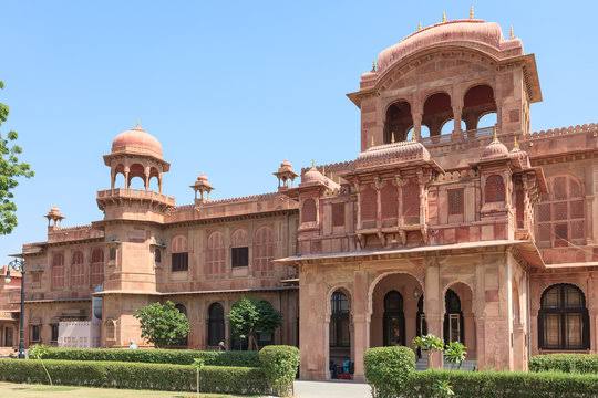 Lalgarh Palace