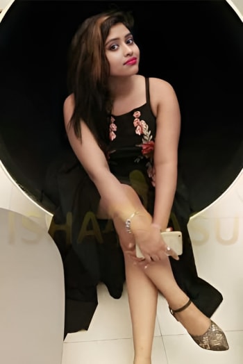 Cheap Model Escorts- Escort in Mumbai Photos 1 of 4