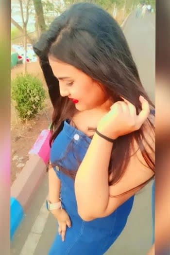 Young call girl Shalini- Escorts in Mumbai Photo-4 of 4