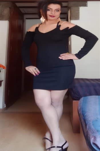 Girlfriend experience Mumbai- Escorts in Mumbai Photo-3 of 3