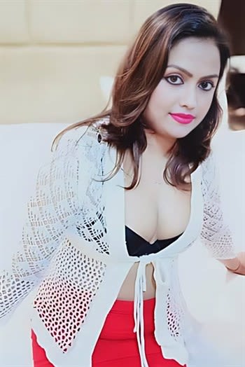 Whatsapp Sex chat - Escorts in Mumbai Photo-2 of 4