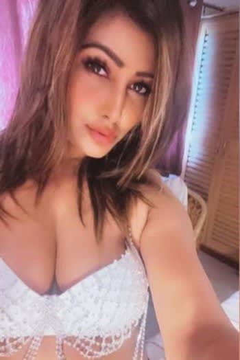 MASSAGE SPA Escort - Escorts in Mumbai Photo-3 of 4