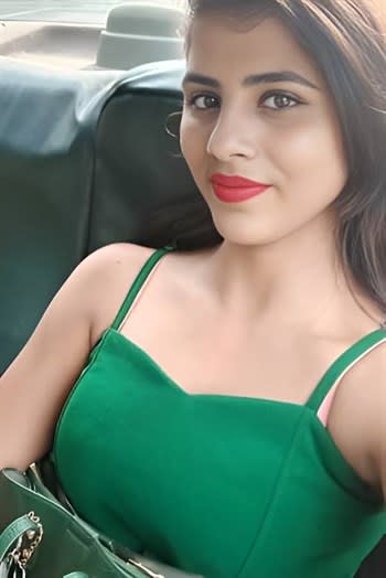 Hostel girl Escort- Escorts in Mumbai Photo-3 of 4