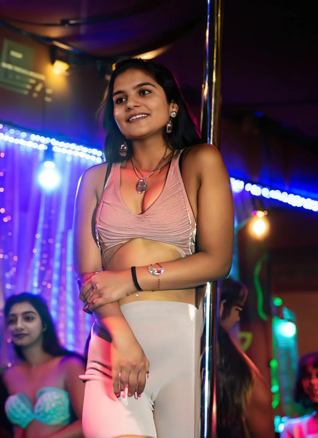 vip worli mumbai girls