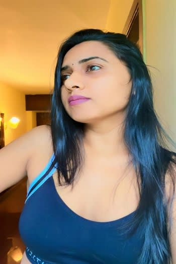 Bollywood escort Mumbai