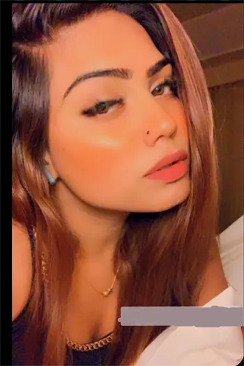 Professional Call Girl-Escort in Mumbai Photos Photos 1 of 2