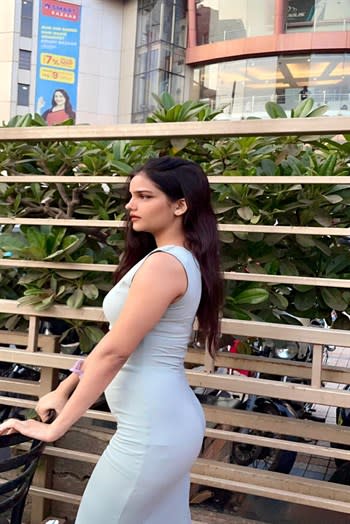 Curvy Escort girl -Escort in Mumbai Photos Photos 1 of 4