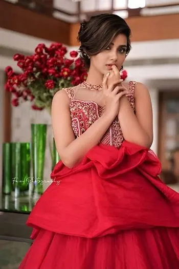 Elite travel Escort -Escort in Mumbai Photos Photos 1 of 4