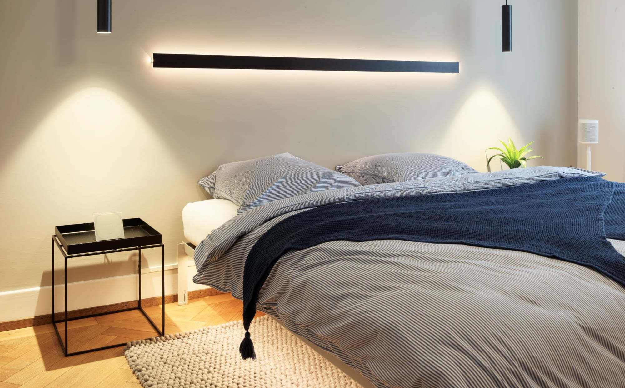 Beleuchtung im Schlafzimmer im Loxone Smart Home Showroom