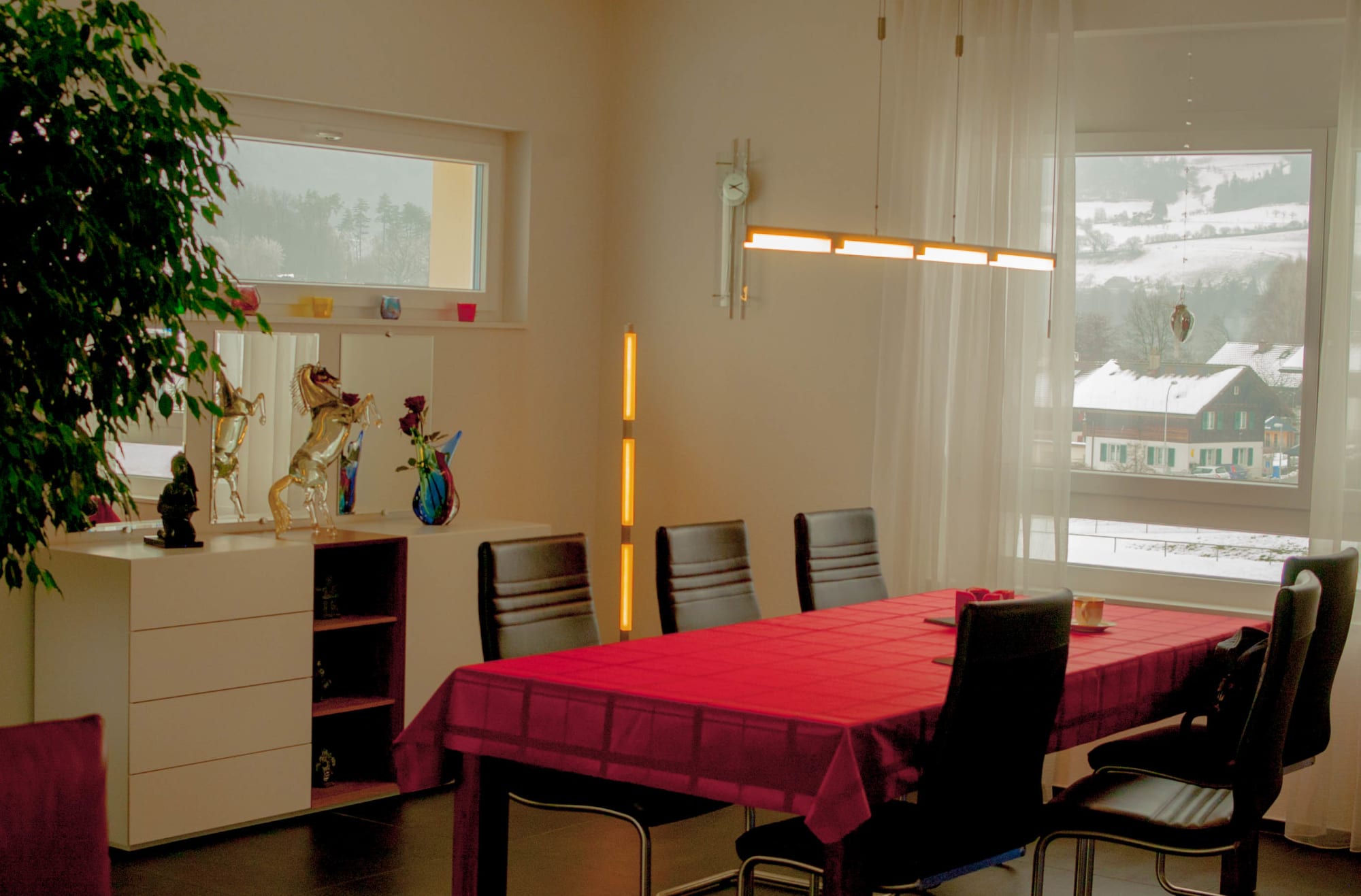 Beleuchtung in Szenen im Smart Home Esszimmer