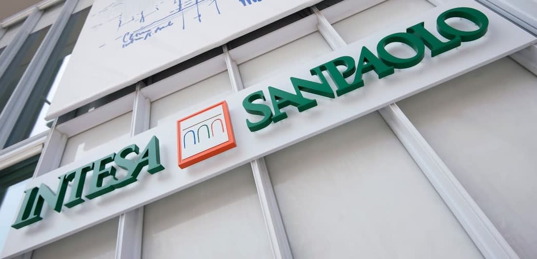 Intesa sanpaolo international banks division, intesa sanpaolo