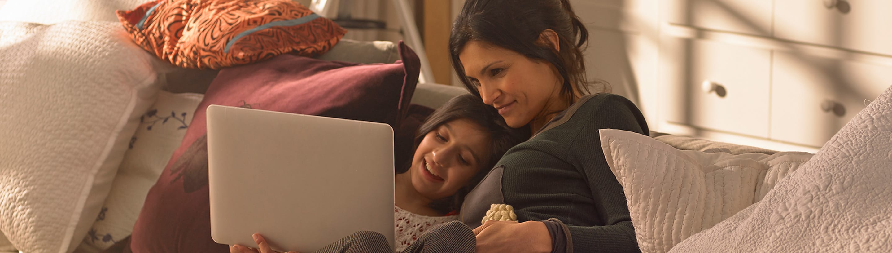 Mom and daughter in the apartment