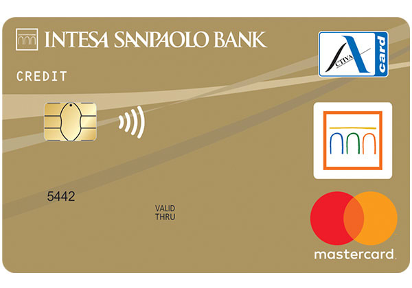 Na sliki je zlata kartica Activa Mastercard.