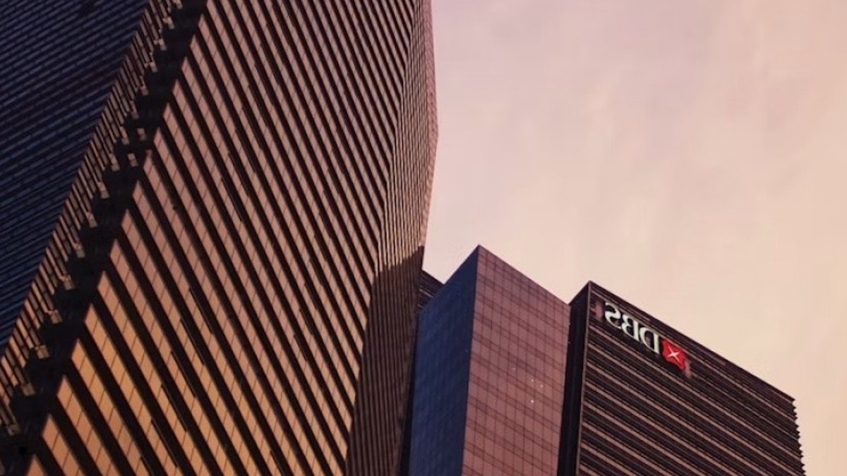 Thai bank nears deal for DBS wealth unit - dbs wealth unit