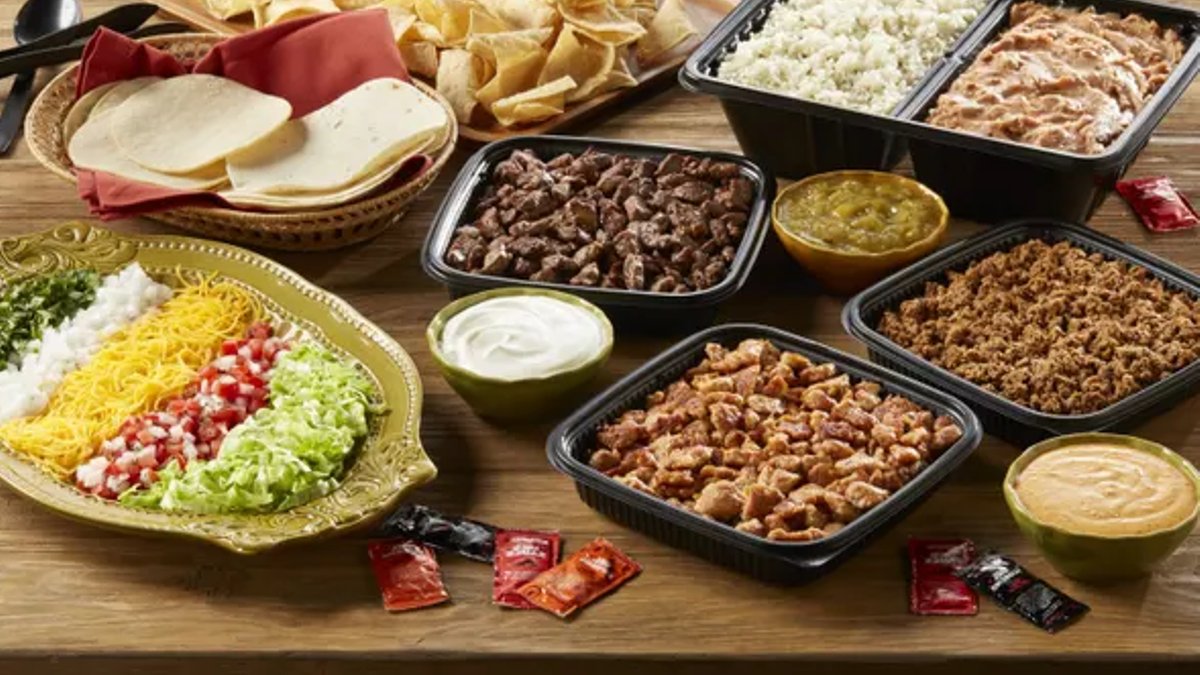 Del Taco Looks to Catering for Turnaround - del taco catering