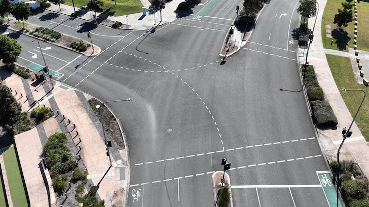 AI traffic lights trialled in Moreton Bay AI traffic lights trialled in Moreton Bay - ai traffic