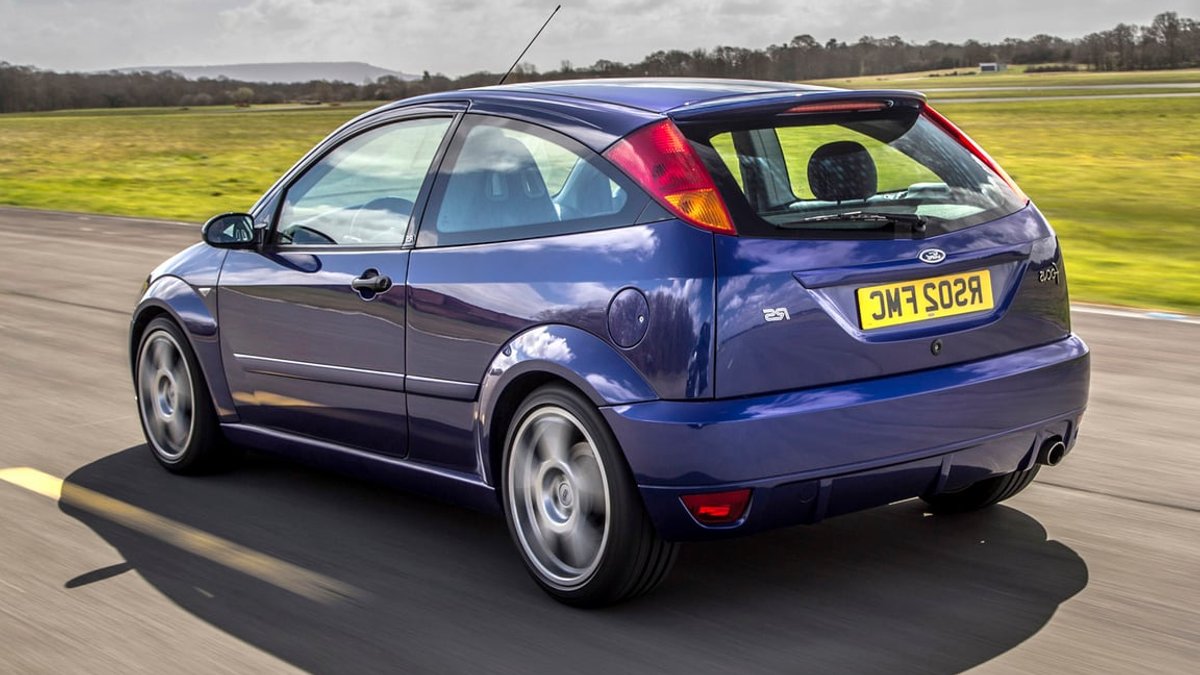 Twelve iconic hot hatches ranked by enthusiasts - hot hatches ranked