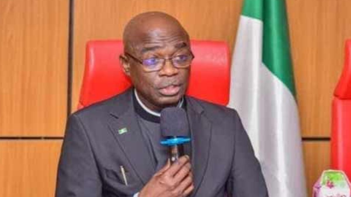 Benue bans phones and private tutoring in schools - schools ban phones