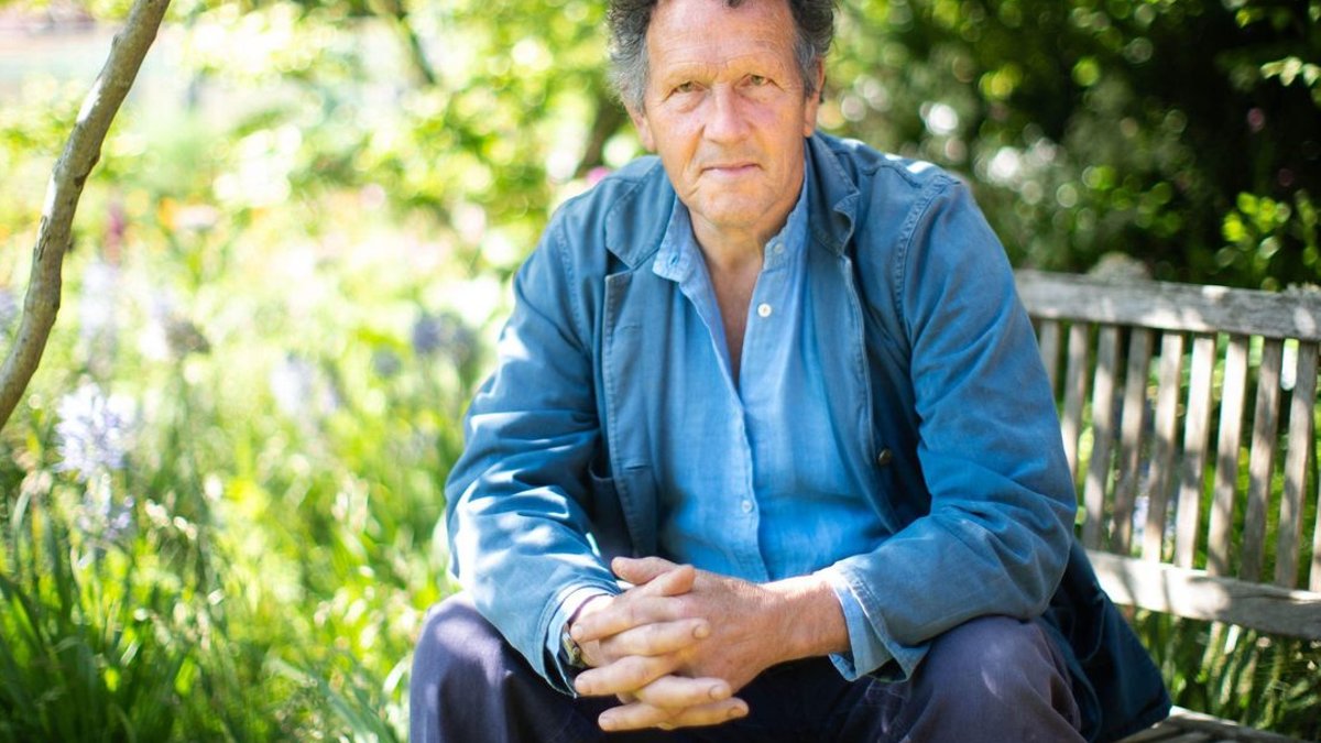 Monty Don to leave Gardeners' World: who's taking over? - gardeners world