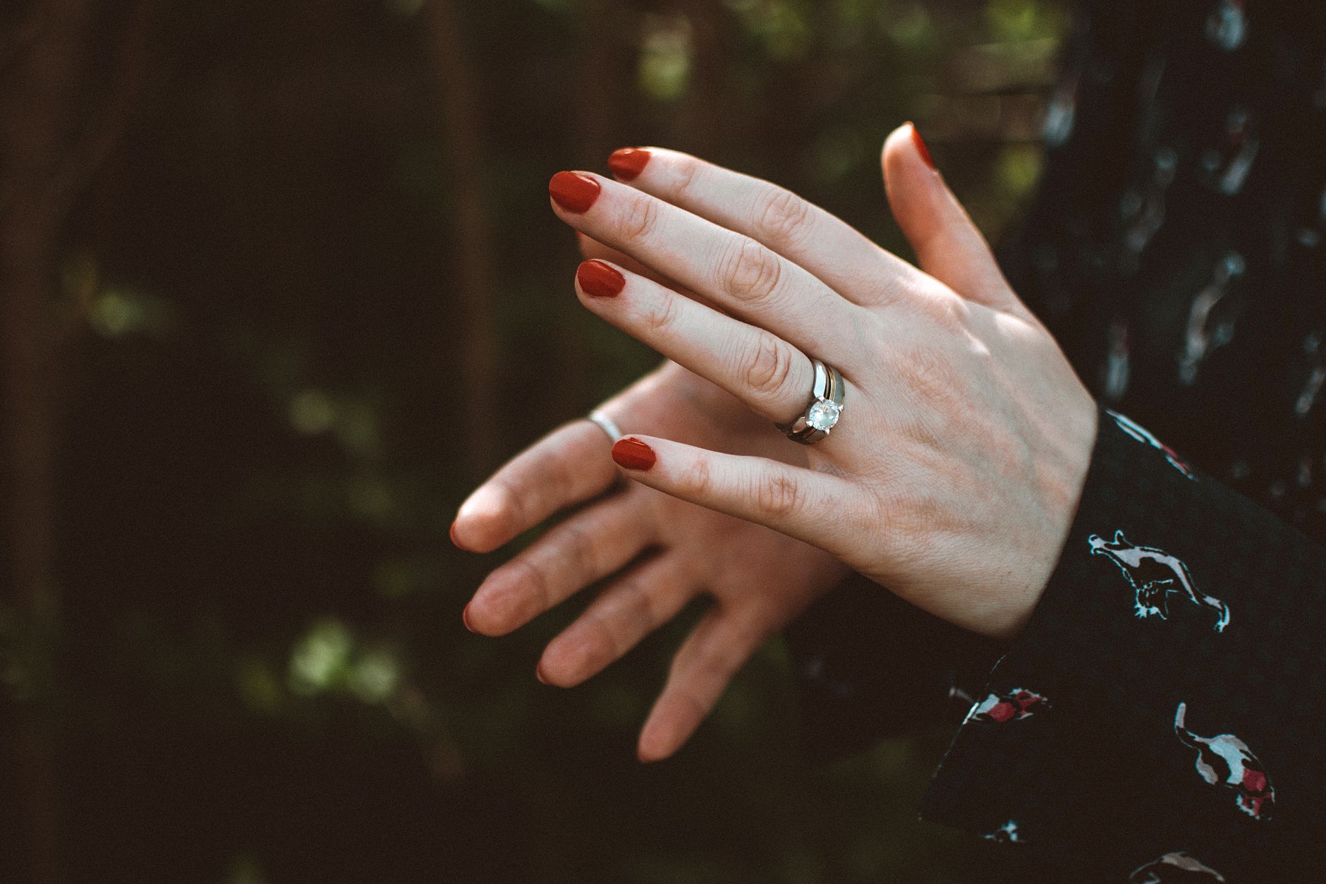 Gemstone Rings for Every Finger: Symbolic Meanings and Colourful Choices