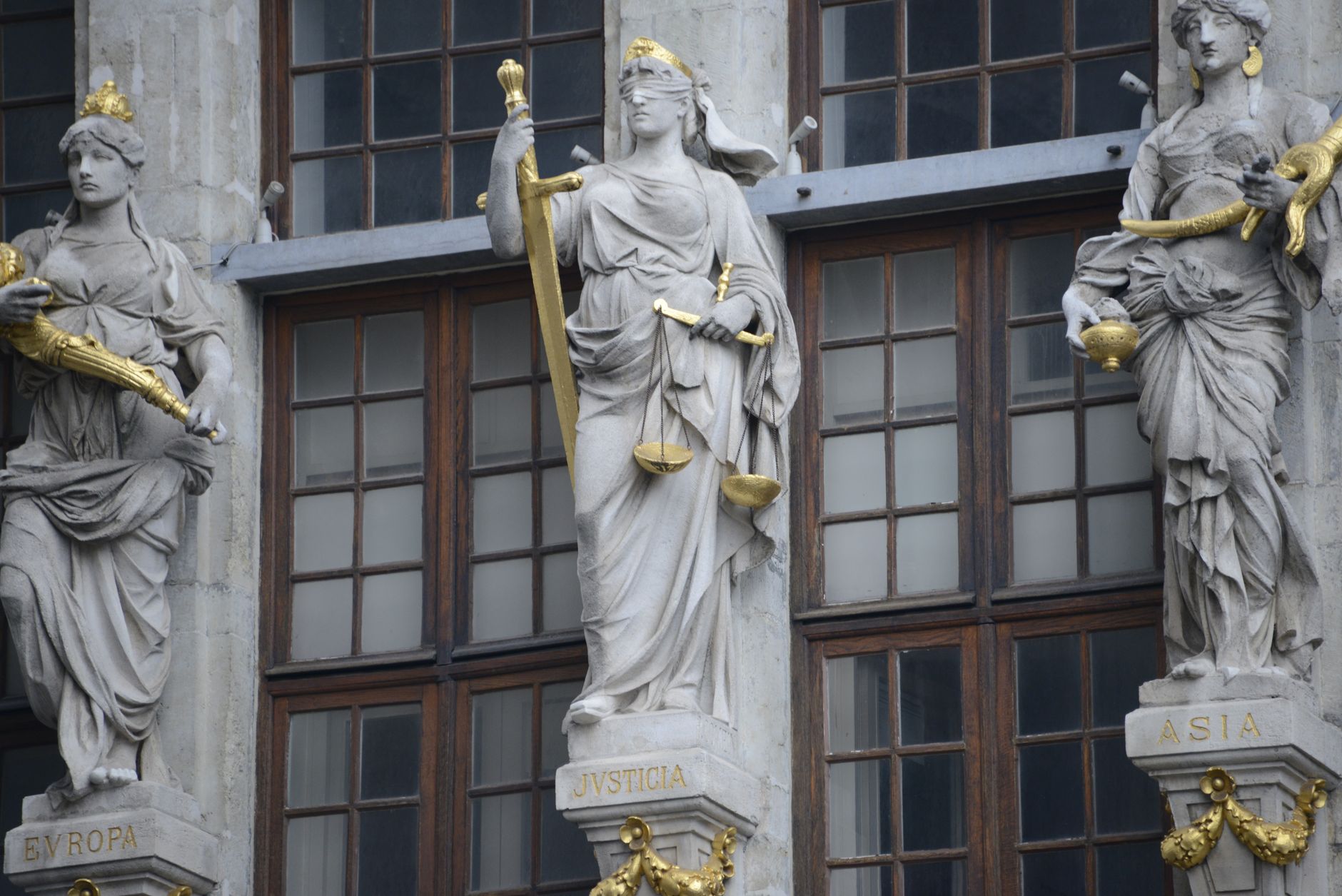 Exploring the Benefits of Law News