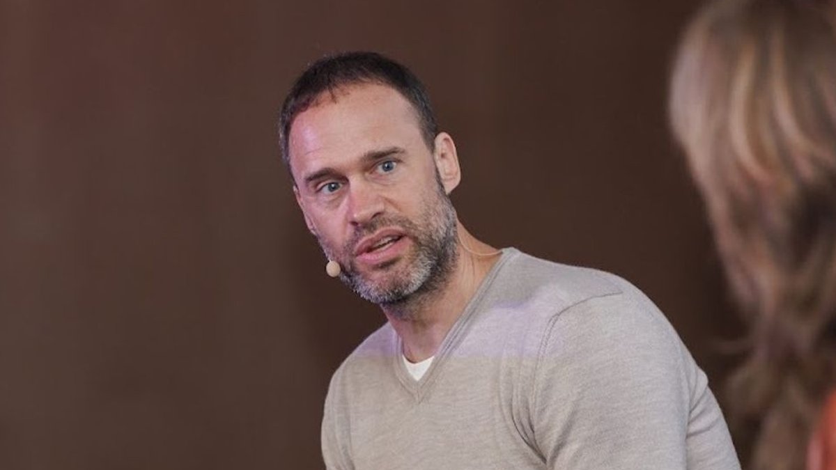 Airbnb appoints Tripadvisor executive as CBO Airbnb appoints Tripadvisor executive as CBO - airbnb executive hire