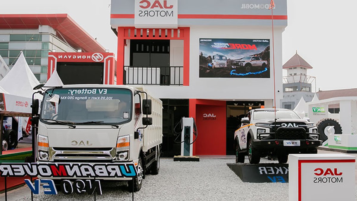 JAC Motors showcases key products at Mining Indonesia