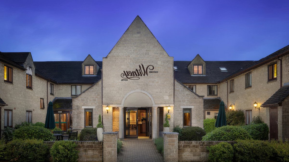 Hyatt's JdV brand to open first UK hotel - jdv hotel