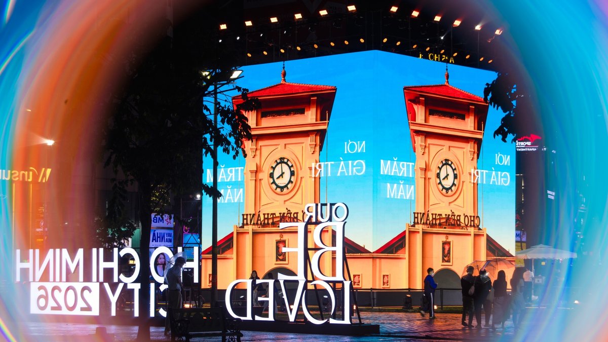 Ho Chi Minh City's 50th Anniversary Celebrated Through Art - city anniversary art