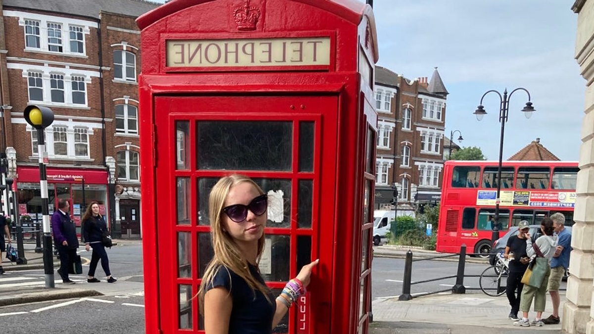 Teen Gains Confidence During London House-Swap Adventure