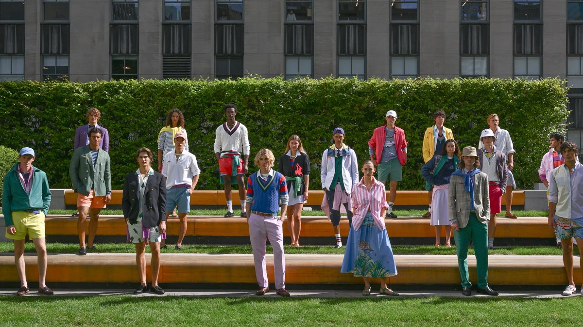 Brooks Brothers Eyes Billion-Dollar Revival with Youth Focus - brothers revival youth