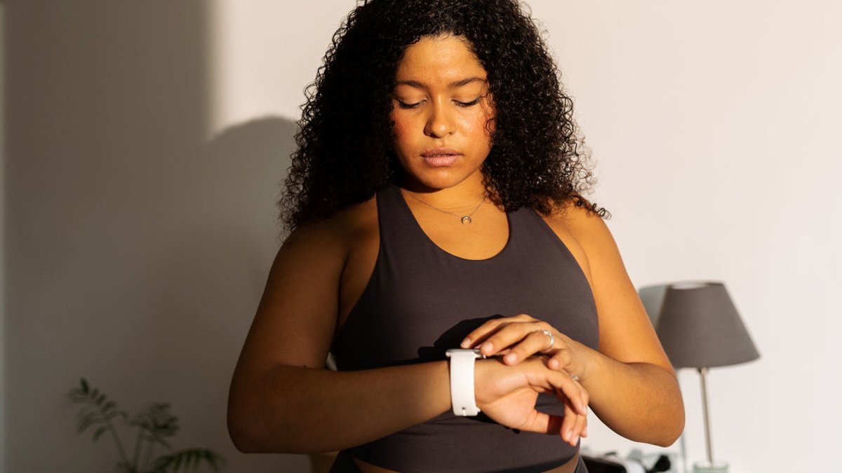 Wrist Trackers Overestimate Sleep Efficiency And Time Asleep Wrist Trackers Overestimate Sleep Efficiency And Time Asleep - sleep trackers