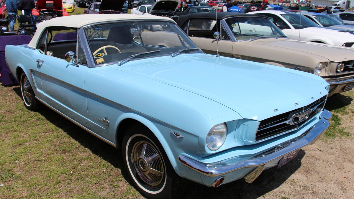 Ford and Ferrari eras that shaped car culture - car culture eras