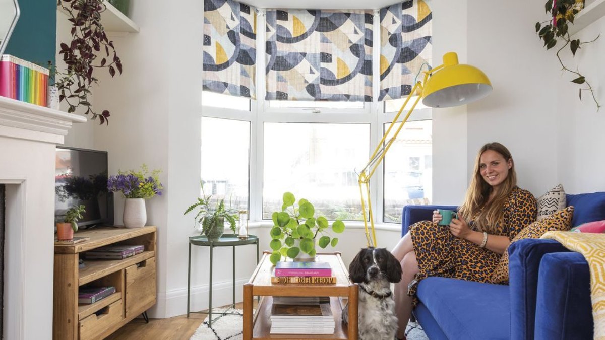 Couple revamps tiny Victorian living room with bold Marrakech-inspired colours Couple revamps tiny Victorian living room with bold Marrakech-inspired colours - marrakech colors living room