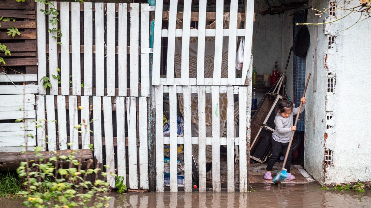 Malaysian Youth Face Climate Disasters, Education Disruptions Widen - climate disasters