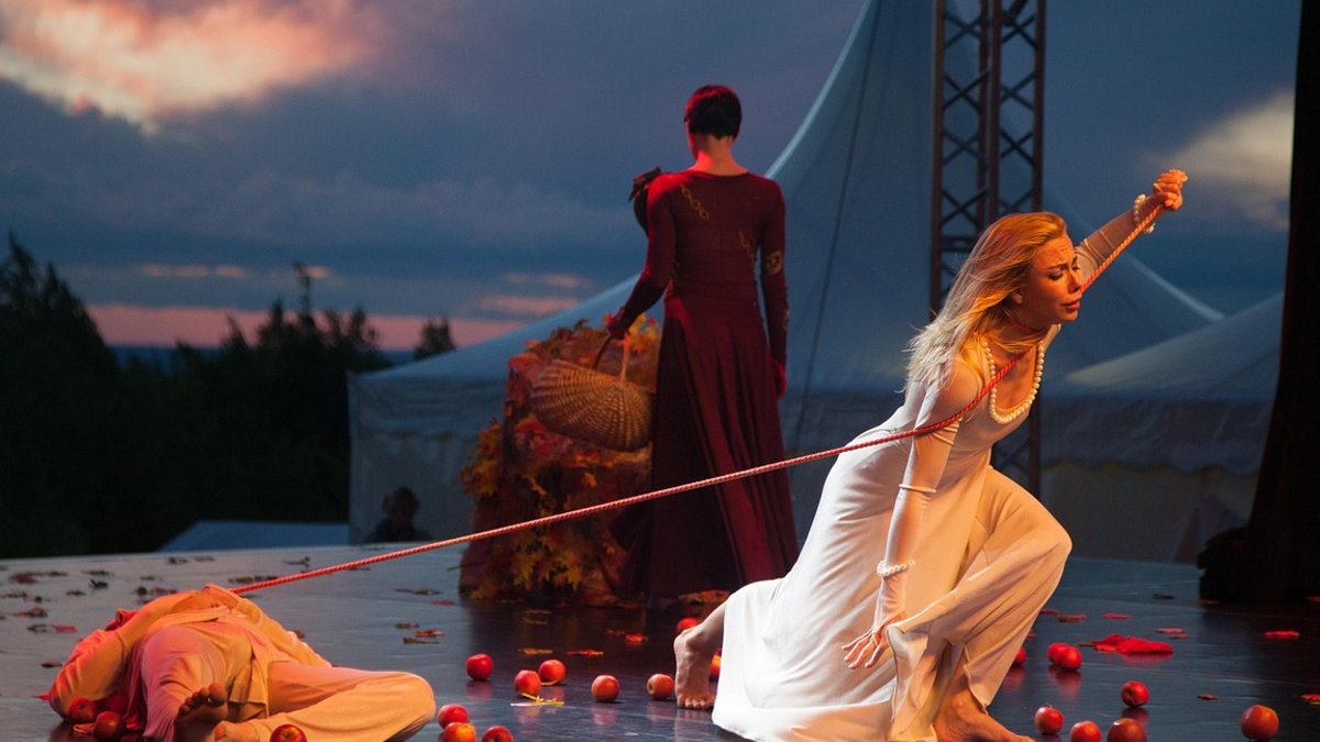 Robert Eggers to adapt Romeo and Juliet