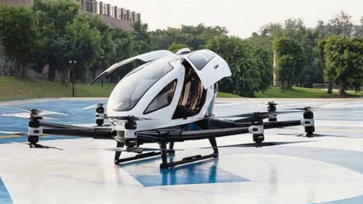 The EHang EH216-S air taxi.