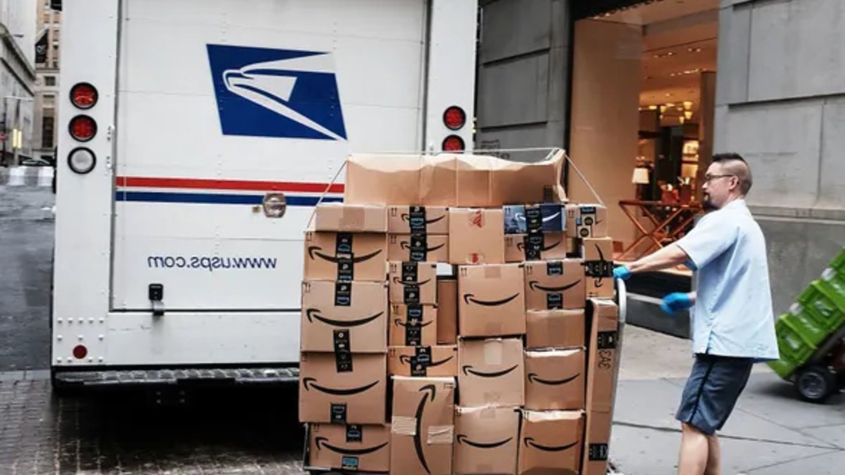 USPS and Amazon launch same-day delivery pilot USPS and Amazon launch same-day delivery pilot - same day delivery pilot