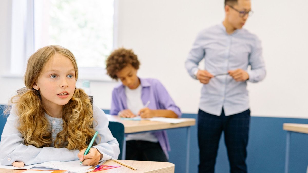 New teachers handle stress and classroom challenges