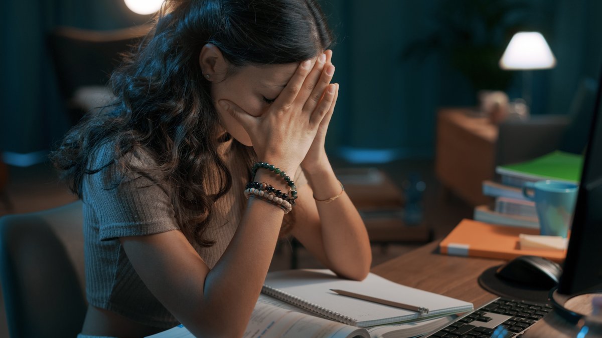 Survey: Nearly 90% of Law Students Report Deteriorating Mental Health