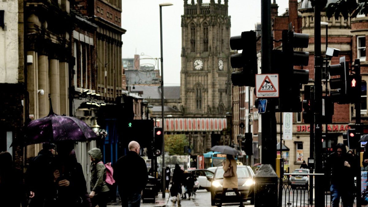 Retailers call for cut in green levies - green levies