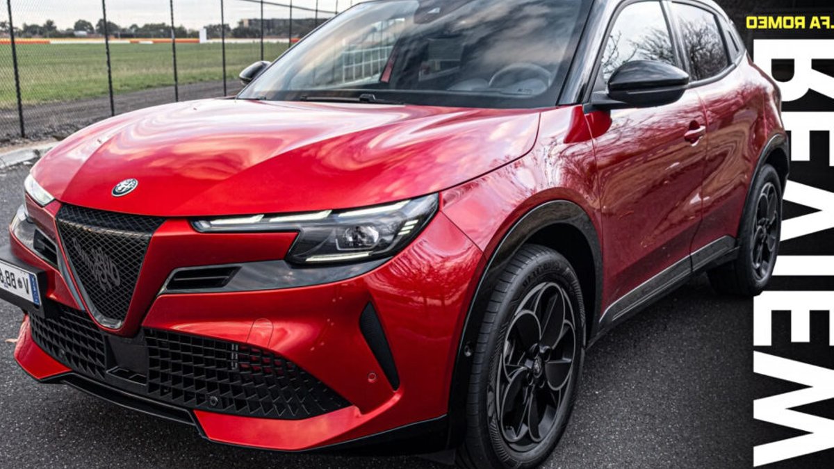Alfa Romeo Junior: Style Meets Quirks in Compact SUV Alfa Romeo Junior: Style Meets Quirks in Compact SUV - compact suv
