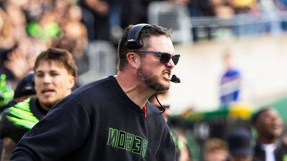 Oregon Defense Shines in Tough Loss to UCLA - oregon defense