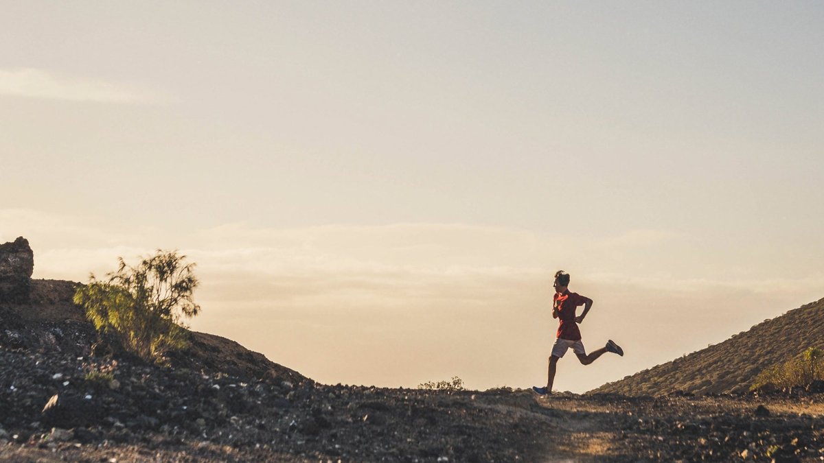 Compression Socks May Aid Recovery During Races - compression socks