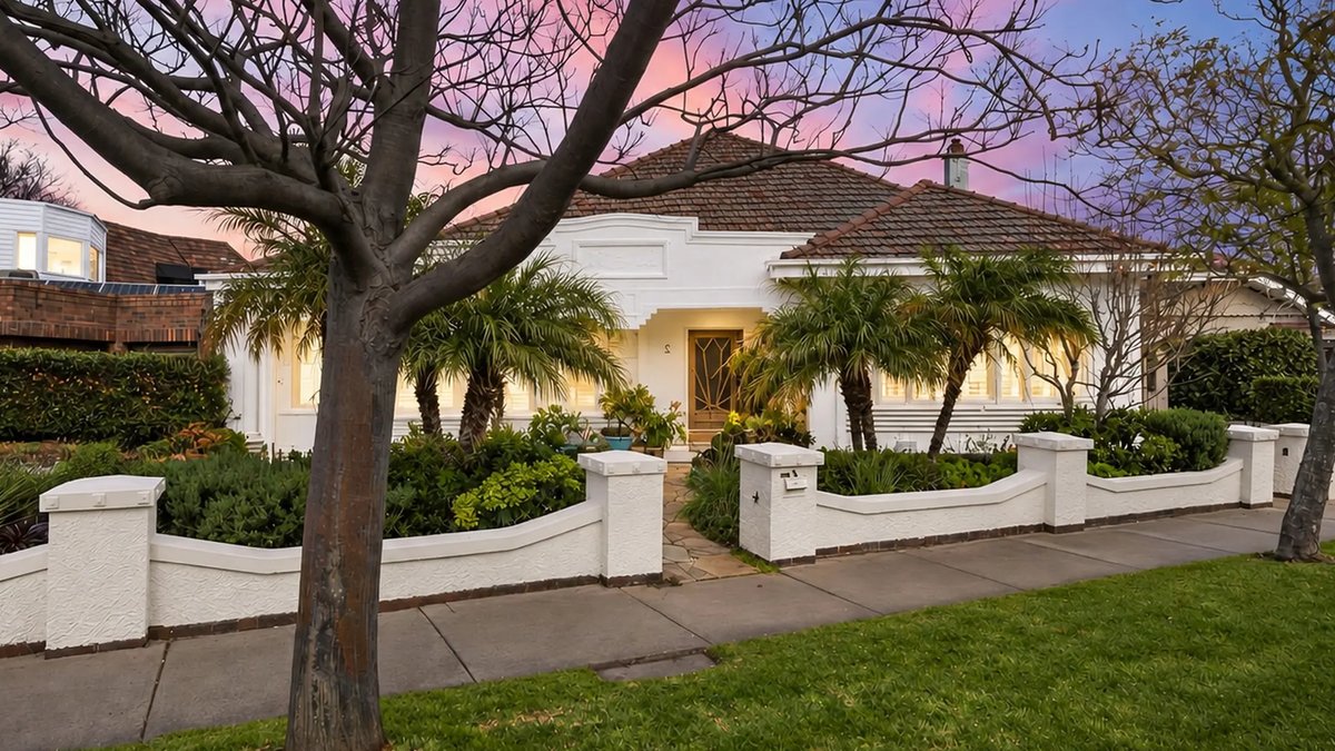 Historic Balaclava home blends heritage charm with modern updates - balaclava art deco home