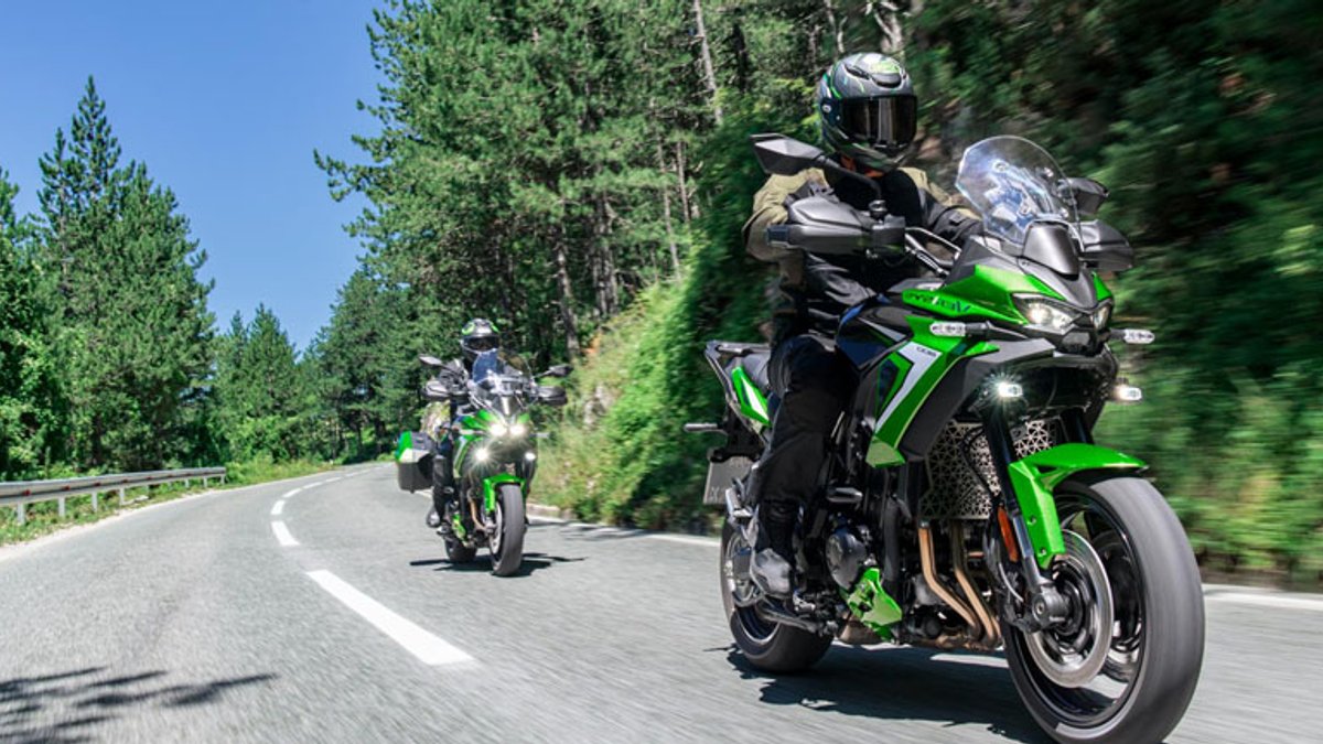 Kawasaki introduces new Versys 900 model Kawasaki introduces new Versys 900 model - versys 900