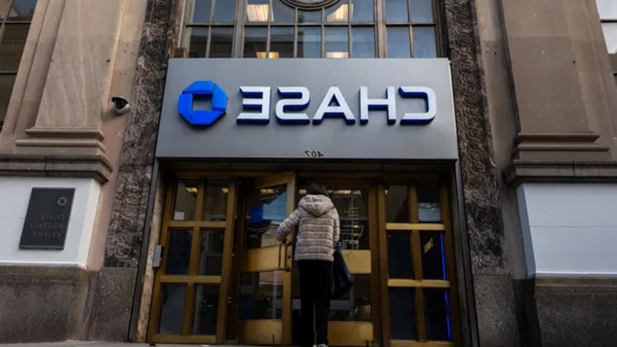 JPMorgan Livestreams Fraud Prevention Panel to 700 Branches JPMorgan Livestreams Fraud Prevention Panel to 700 Branches - fraud prevention