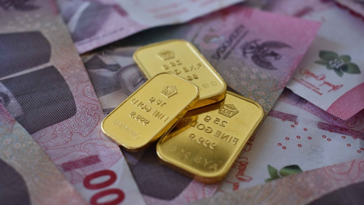 Official Sector Buying Lifts Gold to Weekly High Official Sector Buying Lifts Gold to Weekly High - official sector buying