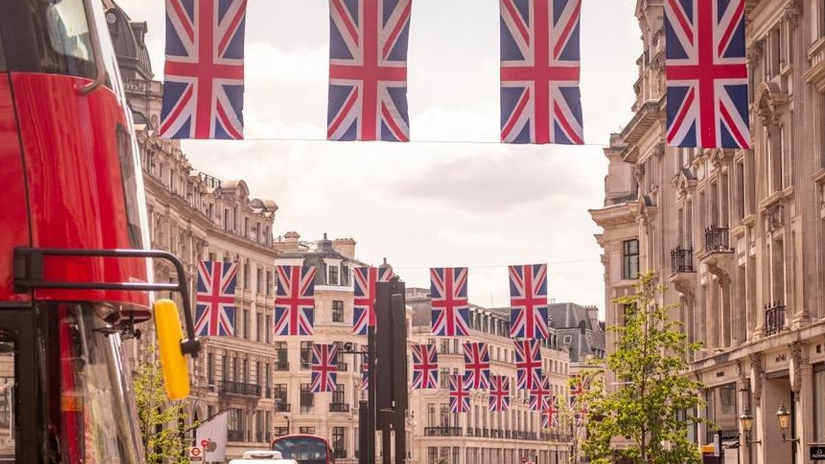 UK Pension Providers Invest £11bn in Private Markets - pension investments